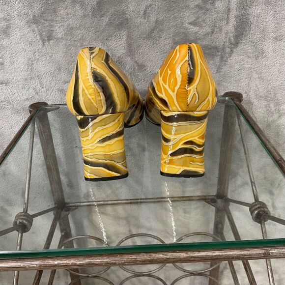 Bellini Textured Patent Leather Heels Pumps women’s size 8 yellow /blk. Career - Picture 10 of 12